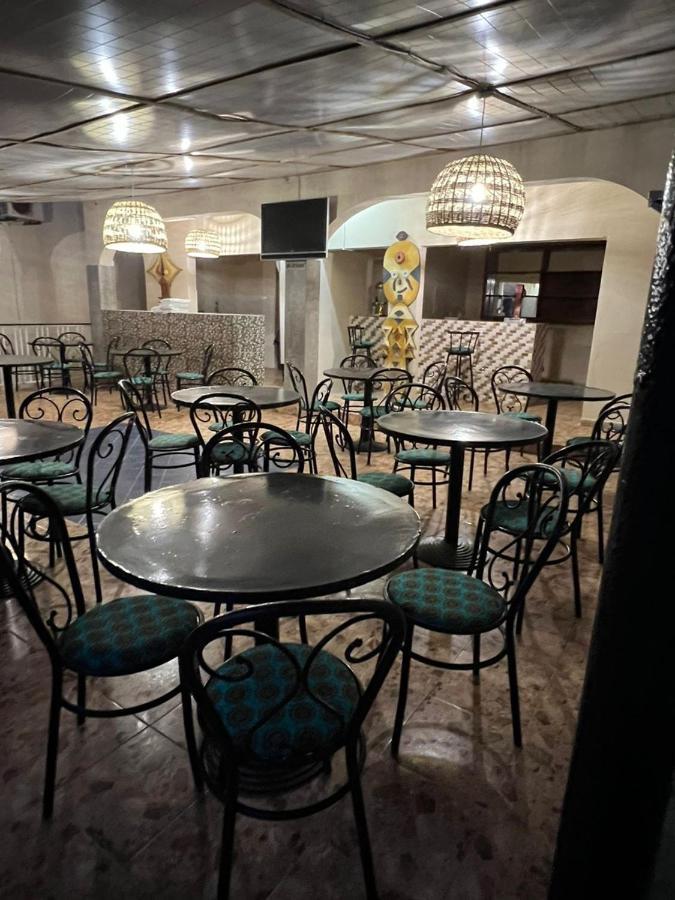 Tranquil Resort Hotel Brusubi Bagian luar foto